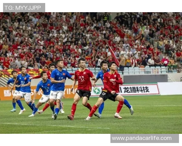 捷报足球盛宴来袭球迷狂欢共享精彩赛事与激情时刻